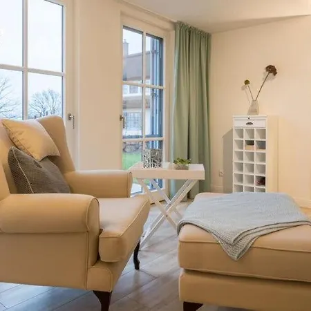 Nautilus Apartment